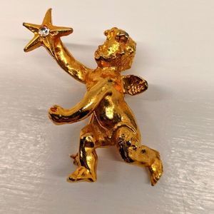 Vintage Gold Angel Christmas Holiday Pin Brooch Rhinestone